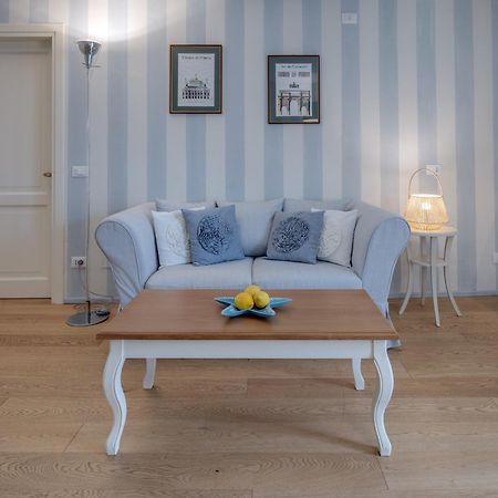Rambaldi Apartments In Casa Nr 6 With Shared Terrace Bardolino Luaran gambar
