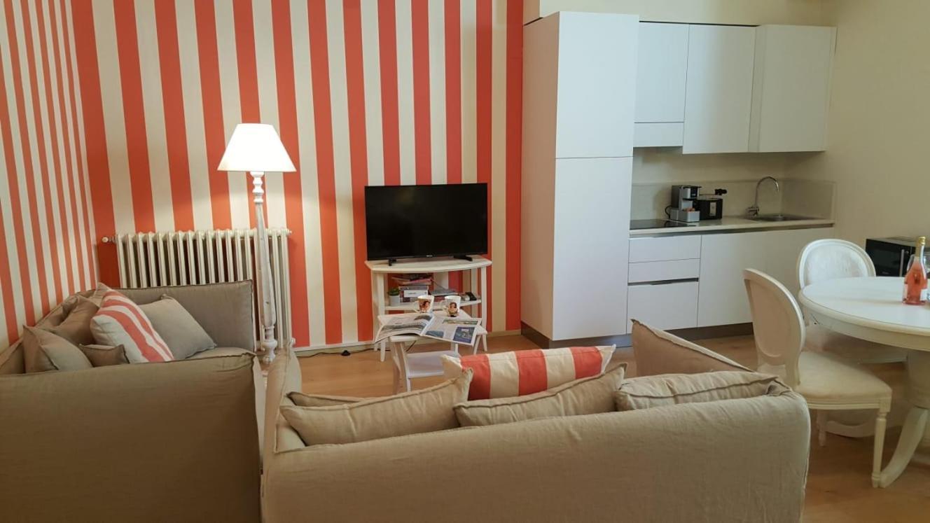 Rambaldi Apartments In Casa Nr 6 With Shared Terrace Bardolino Bilik gambar