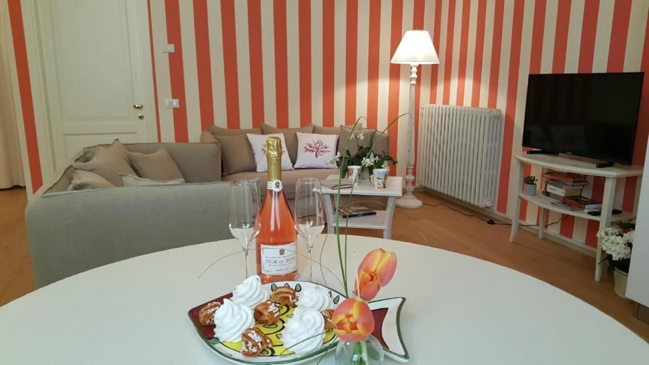 Rambaldi Apartments In Casa Nr 6 With Shared Terrace Bardolino Luaran gambar